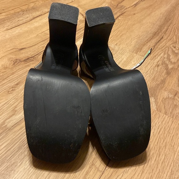 Black Satin Vntg. “Chinese Laundry” with rhinestones. Comfy: dance all night!💃 - Picture 9 of 11